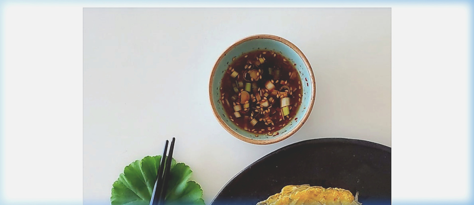 Preparing soy vinegar dipping sauce